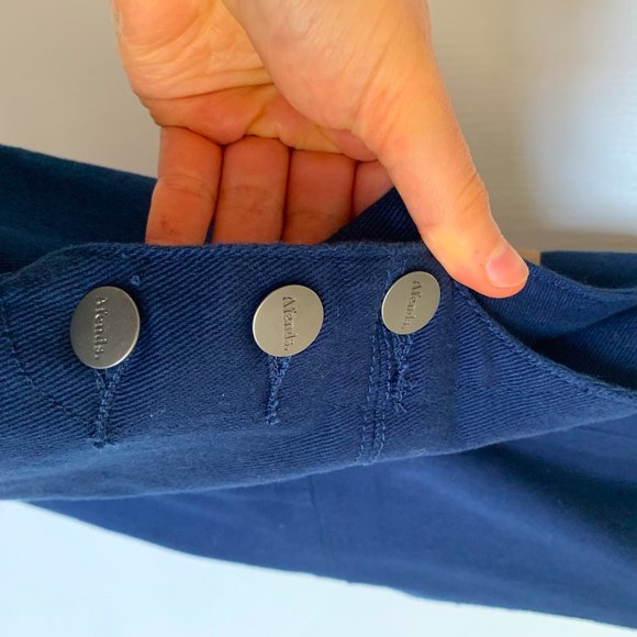 Afends, blue romper, US 8 - Picture 3 of 7